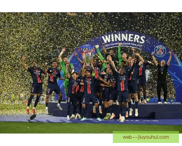 从对阵马竞欧联杯表现看登贝莱防守端价值评估关键作用与战术意义