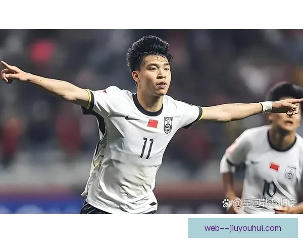 替补登场仅十八分钟又伤退罗马中场雷纳托桑谢斯伤病魔咒何时终结